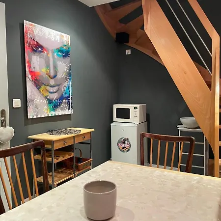 Lägenhet L Institut *